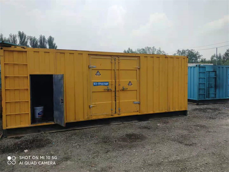 武汉200KW柴油发电机组需要配备什么型号的电缆线？