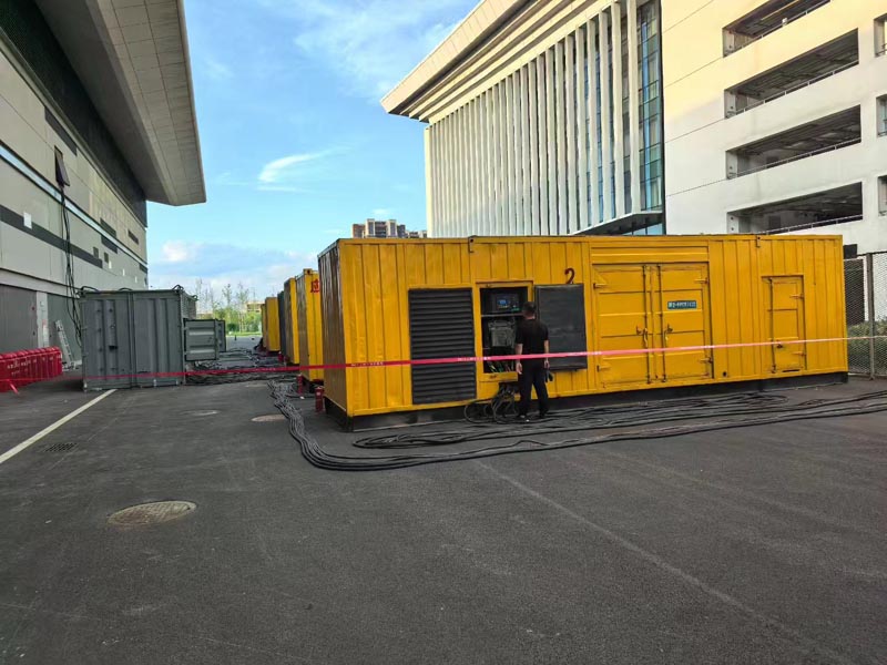 武汉柴油发电机冬季保养注意事项？